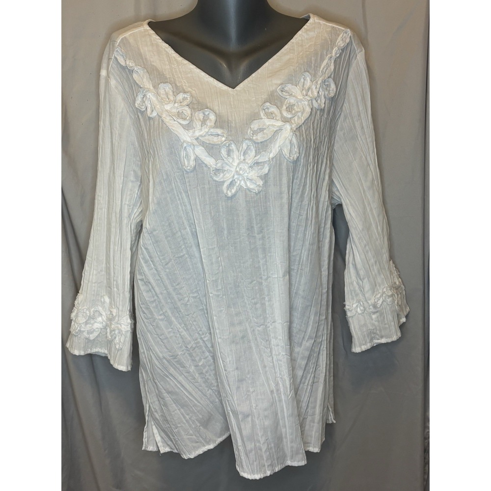 CJ Banks Blouse Women's 1X White Sheer With Floral Stitching Delicate